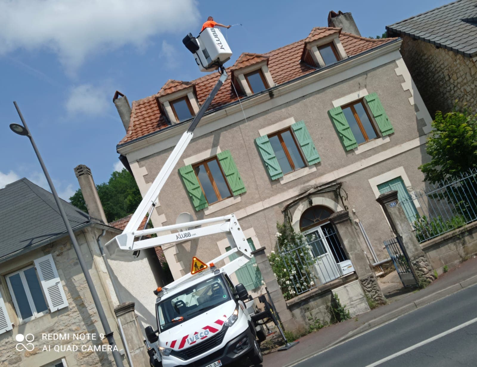 Nettoyage de façade et toiture